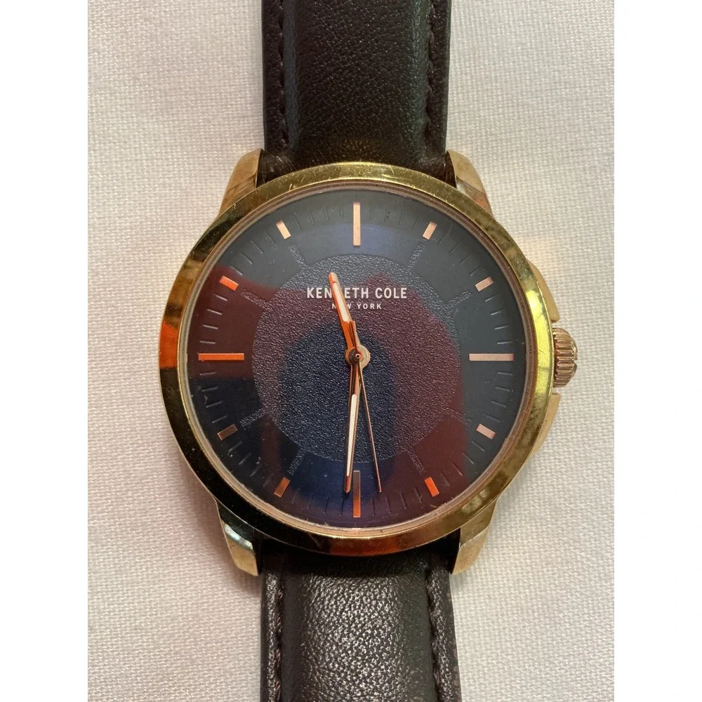 Kenneth Cole New York Mens Watch Rose Gold Blue Dial Leather Strap GA70010 works